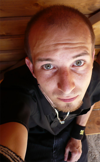 A gödör aljáról csak felfelé lehet menni!! :))