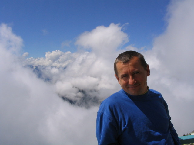 A nĂľ is tud adni szĂĄrnyakat,csak gyĂľzzem kivĂĄrni!