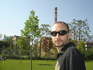 nincs